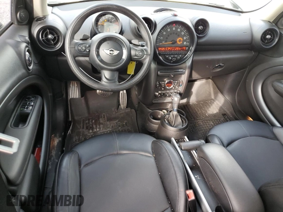 2016 MINI Countryman S with VIN WMWZC3C58GWT08173, listed as a Copart auction lot 44627235 with 76,814 mi miles and Salvage title. Bid and sale history available at DreamBid. Image 8.