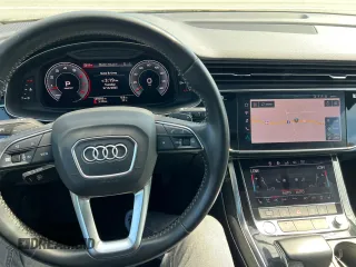 2019 Audi Q8 Premium Plus z VIN WA1EVAF10KD010837, wystawiony jako Copart lot #57176455 z przebiegiem 129 283 mil mil oraz Tytuł czysty. Historia ofert i sprzedaży dostępna na DreamBid. Obrazek 7.