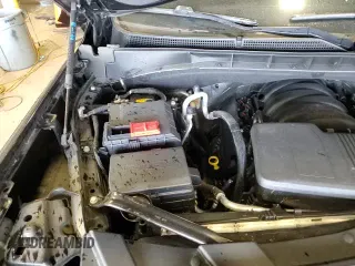2024 GMC Yukon XL Denali z VIN 1GKS2JKL1RR102856, wystawiony jako Copart lot #64555615 z przebiegiem 35 403 mil mil oraz Szkoda całkowita • Salvage title. Historia ofert i sprzedaży dostępna na DreamBid. Obrazek 17.
