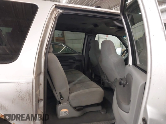 2002 Ford Excursion XLT with VIN 1FMNU41SX2EB16776, listed as a IAAI auction lot 42126900 with 254,968 mi miles and . Bid and sale history available at DreamBid. Image 8.