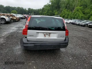 2001 Volvo V70 with VIN YV1SZ58D811036687, listed as a Copart auction lot 60785155 with Not provided miles and Salvage title. Bid and sale history available at DreamBid. Image 6.