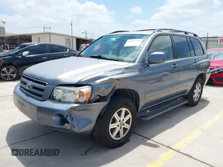 2004 Toyota Highlander z VIN JTEEP21A440009600, wystawiony jako IAAI lot #42377709 z przebiegiem 231 822 mil mil oraz . Historia ofert i sprzedaży dostępna na DreamBid. Obrazek 17.