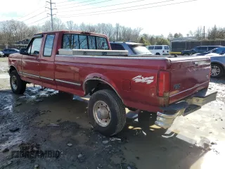 1997 Ford F-250 with VIN 1FTHX26H5VEB38568, listed as a Copart auction lot 44604535 with 302,998 mi miles and Clean Title. Bid and sale history available at carsss.com. Image 2.