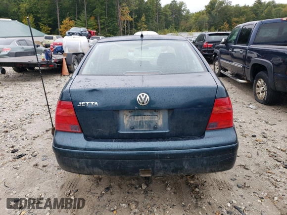 2002 Volkswagen Jetta GL with VIN 3VWRK69M82M042388, listed as a Copart auction lot 72673874 with 121,992 mi miles and Clean title. Bid and sale history available at DreamBid. Image 6.