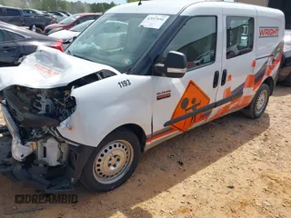 2020 Ram ProMaster City Cargo Tradesman z VIN ZFBHRFAB0L6S47079, wystawiony jako IAAI lot #42057694 z przebiegiem 69 115 mil mil oraz . Historia ofert i sprzedaży dostępna na DreamBid. Obrazek 2.