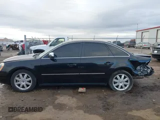 2005 Ford Five Hundred Limited с VIN 1FAFP25185G126517, выставлен на аукционе IAAI как лот 41449598 с пробегом 129 530 миль миль и . История ставок и продаж доступна на DreamBid. Изображение 14.
