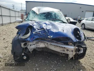 2003 MINI Hardtop with VIN WMWRC334X3TC38665, listed as a Copart auction lot 58563345 with Not provided miles and Non repairable. Bid and sale history available at DreamBid. Image 5.