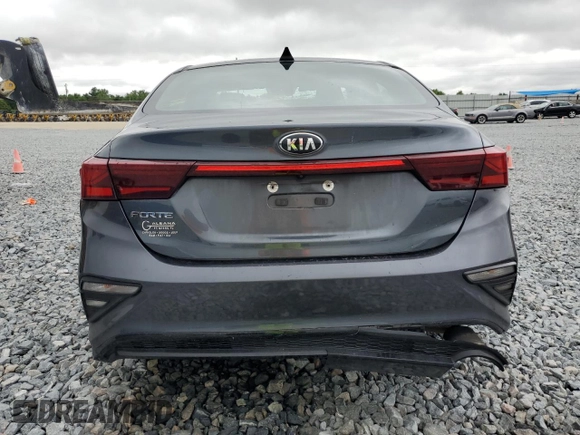 2019 Kia Forte LXS with VIN 3KPF24AD1KE120560, listed as a Copart auction lot 52337835 with 184,014 mi miles and Non Repairable. Bid and sale history available at DreamBid. Image 6.