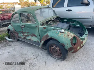 1971 Volkswagen Beetle with VIN 1112951565, listed as a Copart auction lot 49537455 with 21,815 mi miles and Clean Title. Bid and sale history available at DreamBid. Image 1.