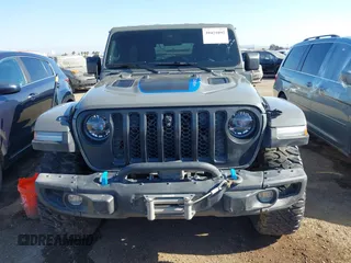 2022 Jeep Wrangler Unlimited Rubicon with VIN 1C4JJXR61NW160832, listed as a IAAI auction lot 39421092 with 32,347 mi miles and . Bid and sale history available at DreamBid. Image 12.