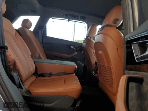 2018 Audi Q7 Prestige z VIN WA1VABF79JD053285, wystawiony jako Copart lot #58538125 z przebiegiem 47 318 mil mil oraz Szkoda całkowita • Salvage title. Historia ofert i sprzedaży dostępna na DreamBid. Obrazek 11.