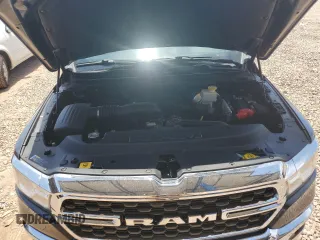 2022 Ram 1500 Big Horn z VIN 1C6SRFBT0NN265978, wystawiony jako Copart lot #58563515 z przebiegiem 85 486 mil mil oraz Szkoda całkowita • Salvage title. Historia ofert i sprzedaży dostępna na DreamBid. Obrazek 11.