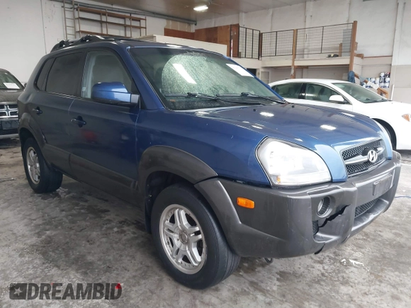 2007 Hyundai Tucson SE with VIN KM8JN72D77U671520, listed as a IAAI auction lot 41255727 with 181,374 mi miles and . Bid and sale history available at DreamBid. Image 1.