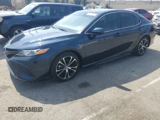 2018 Toyota Camry LE with VIN 4T1B11HK0JU551987, listed as a Copart auction lot 60035715 with 175,876 mi miles and Clean title. Bid and sale history available at DreamBid. Image 1.