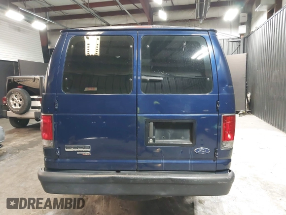 2008 Ford Econoline Passenger XL z VIN 1FBSS31L88DB31215, wystawiony jako IAAI lot #41899371 z przebiegiem 110 875 mil mil oraz . Historia ofert i sprzedaży dostępna na DreamBid. Obrazek 17.