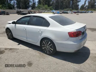 2014 Volkswagen Jetta SE with VIN 3VWD17AJ5EM295208, listed as a Copart auction lot 64684005 with 94,133 mi miles and Salvage title. Bid and sale history available at DreamBid. Image 2.