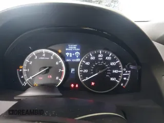 2014 Acura RDX Technology with VIN 5J8TB3H51EL013632, listed as a IAAI auction lot 42463743 with 109,389 mi miles and . Bid and sale history available at DreamBid. Image 7.