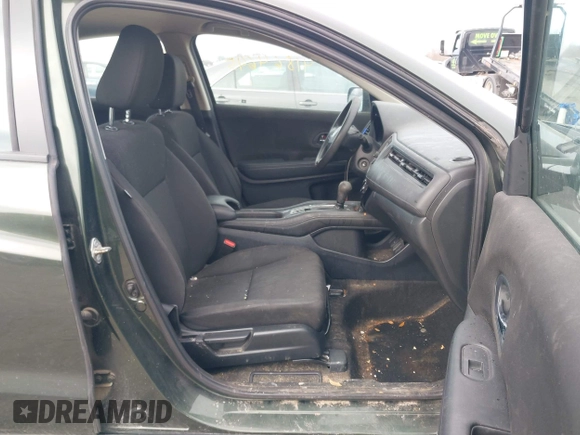 2018 Honda HR-V LX with VIN 3CZRU6H31JM703564, listed as a IAAI auction lot 41864645 with 123,652 mi miles. Bid and sale history available at carsss.com. Image 5.