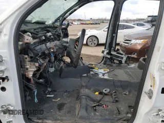 2021 Ram 5500 Tradesman z VIN 3C7WRNFL2MG562467, wystawiony jako Copart lot #83457814 z przebiegiem Nie podano mil oraz Nie do naprawy • Non repairable. Historia ofert i sprzedaży dostępna na DreamBid. Obrazek 7.