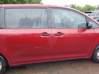 2014 Toyota Sienna L with VIN 5TDZK3DC0ES457242, listed as a IAAI auction lot 42307360 with 86,857 mi miles and . Bid and sale history available at DreamBid. Image 13.
