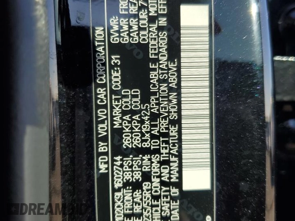 2020 Volvo XC90 Momentum with VIN YV4102CK9L1602744, listed as a Copart auction lot 81433244 with 99,044 mi miles and Salvage Title. Bid and sale history available at carsss.com. Image 13.