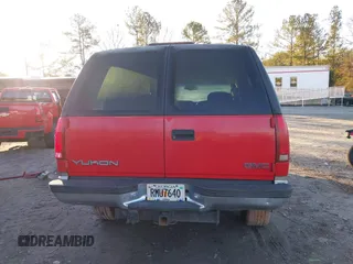 1999 GMC Yukon with VIN 1GKEK13R9XJ748190, listed as a IAAI auction lot 41317890 with 330,490 mi miles. Bid and sale history available at carsss.com. Image 17.