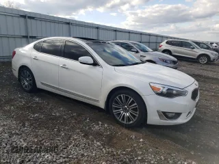 2016 Kia Cadenza Premium with VIN KNALN4D76G5211288, listed as a Copart auction lot 49951475 with 139,985 mi miles and Salvage Title. Bid and sale history available at carsss.com. Image 4.