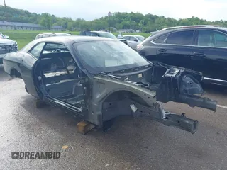 2021 Dodge Challenger R/T Scat Pack z VIN 2C3CDZFJ4MH663907, wystawiony jako IAAI lot #42128813 z przebiegiem Nie podano mil oraz . Historia ofert i sprzedaży dostępna na DreamBid. Obrazek 1.