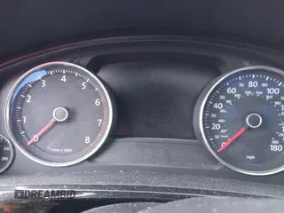 2017 Volkswagen Touareg Wolfsburg Edition с VIN WVGRF7BP3HD004486, выставлен на аукционе IAAI как лот 41759564 с пробегом 90 722 миль миль и . История ставок и продаж доступна на DreamBid. Изображение 15.
