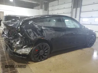 2022 Tesla Model Y Performance z VIN 7SAYGDEF7NF523532, wystawiony jako Copart lot #59949915 z przebiegiem 50 428 mil mil oraz Szkoda całkowita • Salvage title. Historia ofert i sprzedaży dostępna na DreamBid. Obrazek 3.