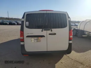2016 Mercedes-Benz Metris Cargo z VIN WD3PG2EA5G3090076, wystawiony jako Copart lot #47496835 z przebiegiem 109 989 mil mil oraz Szkoda całkowita • Salvage title. Historia ofert i sprzedaży dostępna na DreamBid. Obrazek 6.