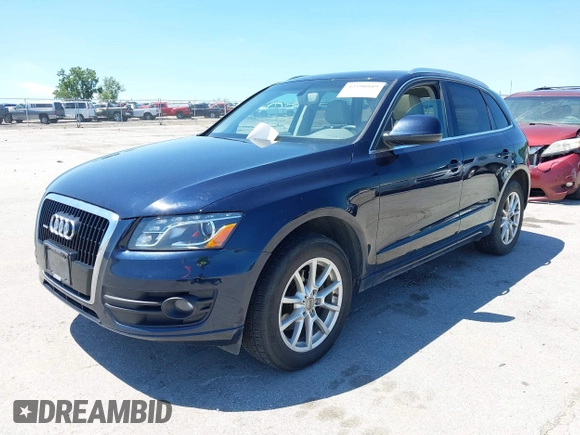 2010 Audi Q5 Premium Plus z VIN WA1LKAFP4AA058779, wystawiony jako IAAI lot #42590889 z przebiegiem 203 696 mil mil oraz . Historia ofert i sprzedaży dostępna na DreamBid. Obrazek 2.