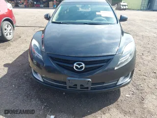 2011 Mazda Mazda6 i Touring with VIN 1YVHZ8CHXB5M17814, listed as a IAAI auction lot 41835027 with 301,089 mi miles. Bid and sale history available at carsss.com. Image 6.