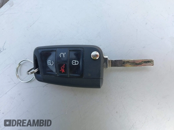 2018 Volkswagen Tiguan S with VIN 3VV1B7AX7JM092033, listed as a IAAI auction lot 42373619 with 124,775 mi miles and . Bid and sale history available at DreamBid. Image 11.