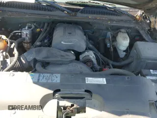 2003 Chevrolet Silverado 1500HD LS с VIN 1GCGK13U83F204351, выставлен на аукционе IAAI как лот 43079996 с пробегом 312 578 миль миль и . История ставок и продаж доступна на DreamBid. Изображение 12.