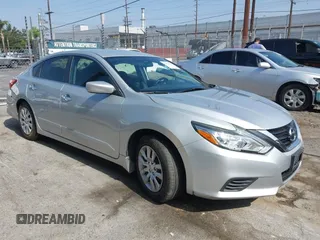 2017 Nissan Altima SR with VIN 1N4AL3AP9HN325033, listed as a IAAI auction lot 42339067 with 85,671 mi miles and . Bid and sale history available at DreamBid. Image 1.