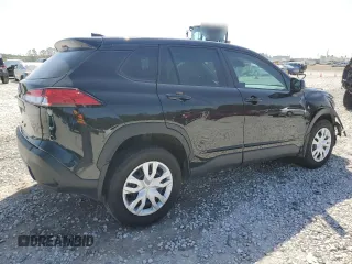 2022 Toyota Corolla Cross L with VIN 7MUAAAAG5NV033542, listed as a Copart auction lot 50146015 with 43,540 mi miles and Clean title. Bid and sale history available at DreamBid. Image 3.