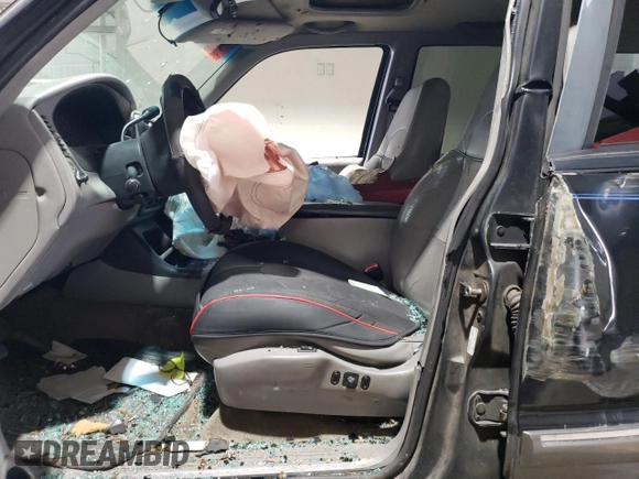 1998 Ford Explorer XLT with VIN 1FMZU32P3WUA37001, listed as a Copart auction lot 50911365 with Not provided miles and Salvage title. Bid and sale history available at DreamBid. Image 7.