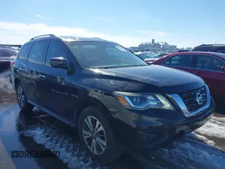 2017 Nissan Pathfinder SV z VIN 5N1DR2MN5HC652871, wystawiony jako IAAI lot #41717987 z przebiegiem 156 464 mil mil oraz . Historia ofert i sprzedaży dostępna na DreamBid. Obrazek 1.