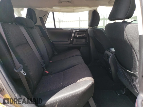 2019 Toyota 4Runner SR5 с VIN JTEBU5JRXK5618760, выставлен на аукционе Copart как лот 56077165 с пробегом 97 399 миль миль и Списание • Salvage title. История ставок и продаж доступна на DreamBid. Изображение 11.