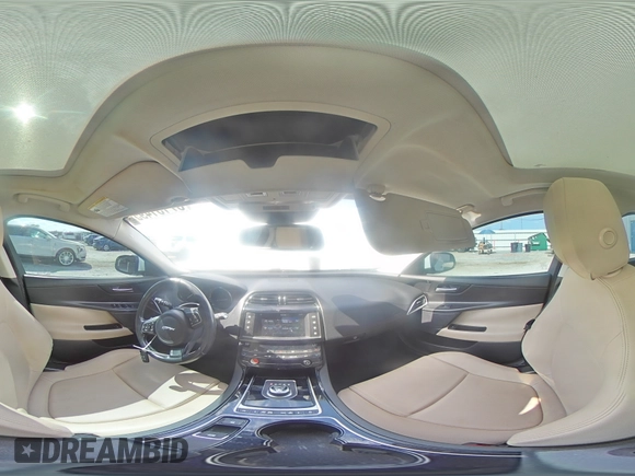 2017 Jaguar XE 25t z VIN SAJAR4BG1HA964691, wystawiony jako Copart lot #57151495 z przebiegiem 94 277 mil mil oraz Szkoda całkowita • Salvage title. Historia ofert i sprzedaży dostępna na DreamBid. Obrazek 14.