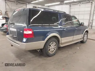 2009 Ford Expedition EL Eddie Bauer with VIN 1FMFK18569EB04353, listed as a IAAI auction lot 41772410 with 215,985 mi miles. Bid and sale history available at carsss.com. Image 4.