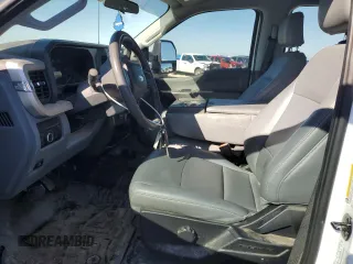 2024 Ford F-350 XL with VIN 1FT8W3DT5REC15672, listed as a Copart auction lot 42740805 with 30,713 mi miles and Salvage Title. Bid and sale history available at DreamBid. Image 7.