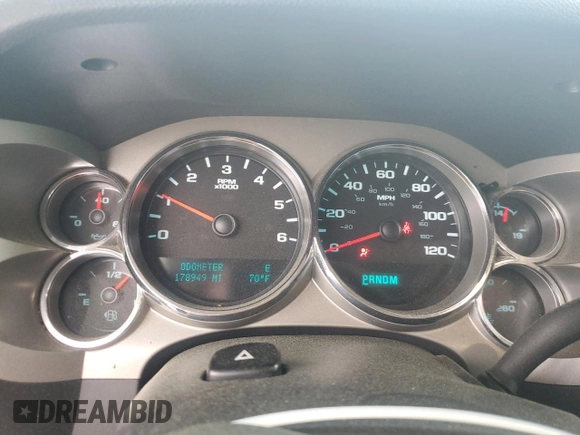 2013 GMC Sierra 1500 SLE z VIN 3GTP1VE09DG132029, wystawiony jako Copart lot #50587035 z przebiegiem 178 949 mil mil oraz Szkoda całkowita • Salvage title. Historia ofert i sprzedaży dostępna na DreamBid. Obrazek 9.