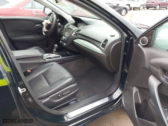 2017 Acura RDX w/Technology Pkg with VIN 5J8TB4H59HL020418, listed as a IAAI auction lot 41560828 with 102,545 mi miles. Bid and sale history available at carsss.com. Image 5.