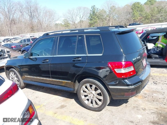 2010 Mercedes-Benz GLK-Class GLK 350 with VIN WDCGG5GB4AF354658, listed as a IAAI auction lot 41790649 with 182,213 mi miles. Bid and sale history available at carsss.com. Image 14.