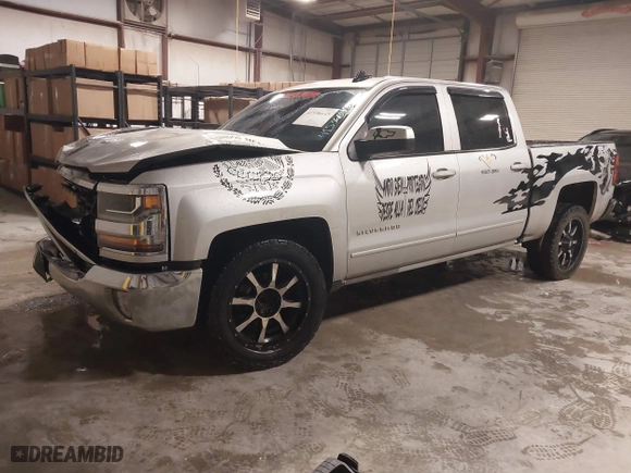 2018 Chevrolet Silverado 1500 LT with VIN 3GCPCREC7JG164372, listed as a IAAI auction lot 41536645 with 185,145 mi miles. Bid and sale history available at carsss.com. Image 18.