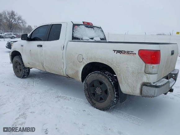 2011 Toyota Tundra 4WD Truck with VIN 5TFUY5F12BX183290, listed as a IAAI auction lot 41217291 with NaN miles. Bid and sale history available at carsss.com. Image 3.