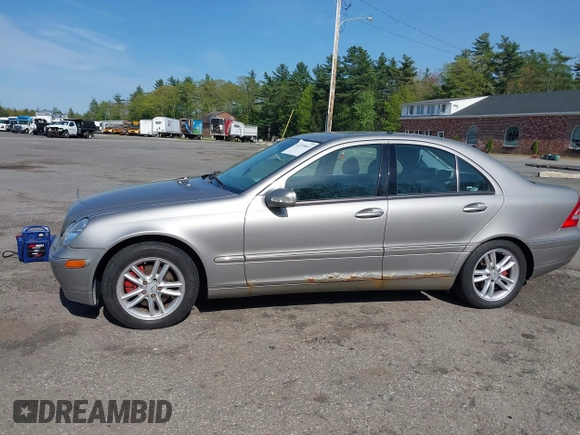 2003 Mercedes-Benz C 240 with VIN WDBRF81J33F416250, listed as a IAAI auction lot 42255841 with 307,737 mi miles and . Bid and sale history available at DreamBid. Image 6.