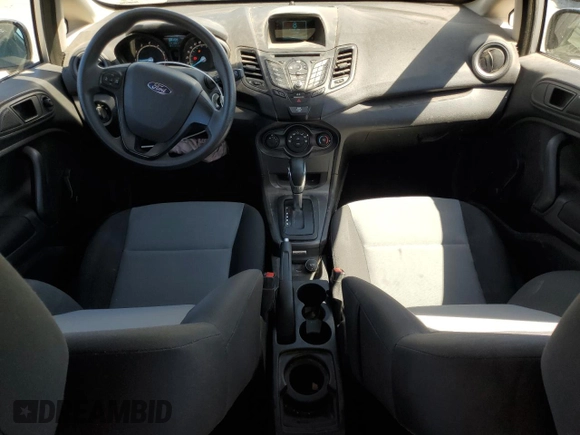 2015 Ford Fiesta S z VIN 3FADP4AJ7FM221862, wystawiony jako Copart lot #53740735 z przebiegiem 41 331 mil mil oraz Szkoda całkowita • Salvage title. Historia ofert i sprzedaży dostępna na DreamBid. Obrazek 8.